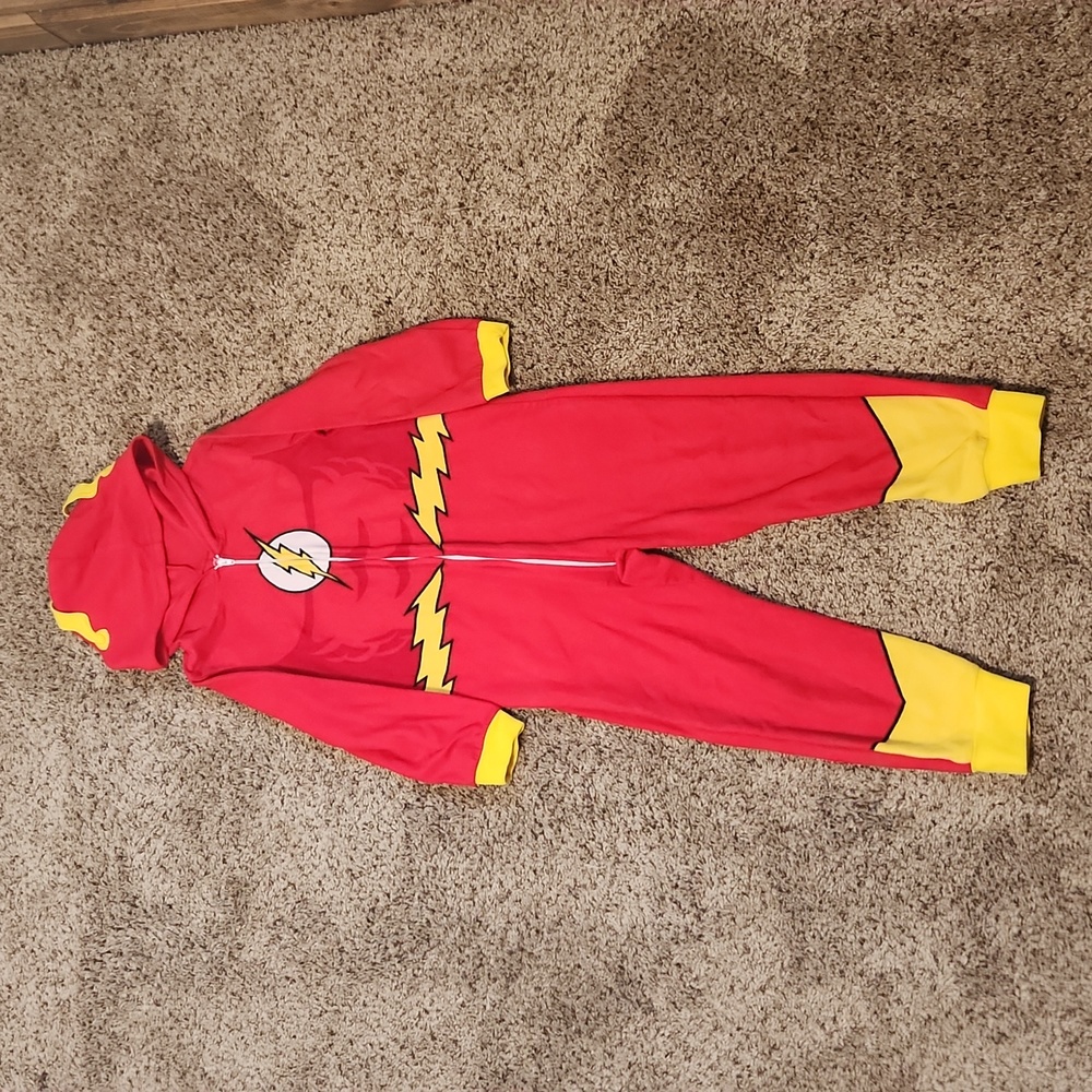 The Flash, red hooded pajamas, size 6/7